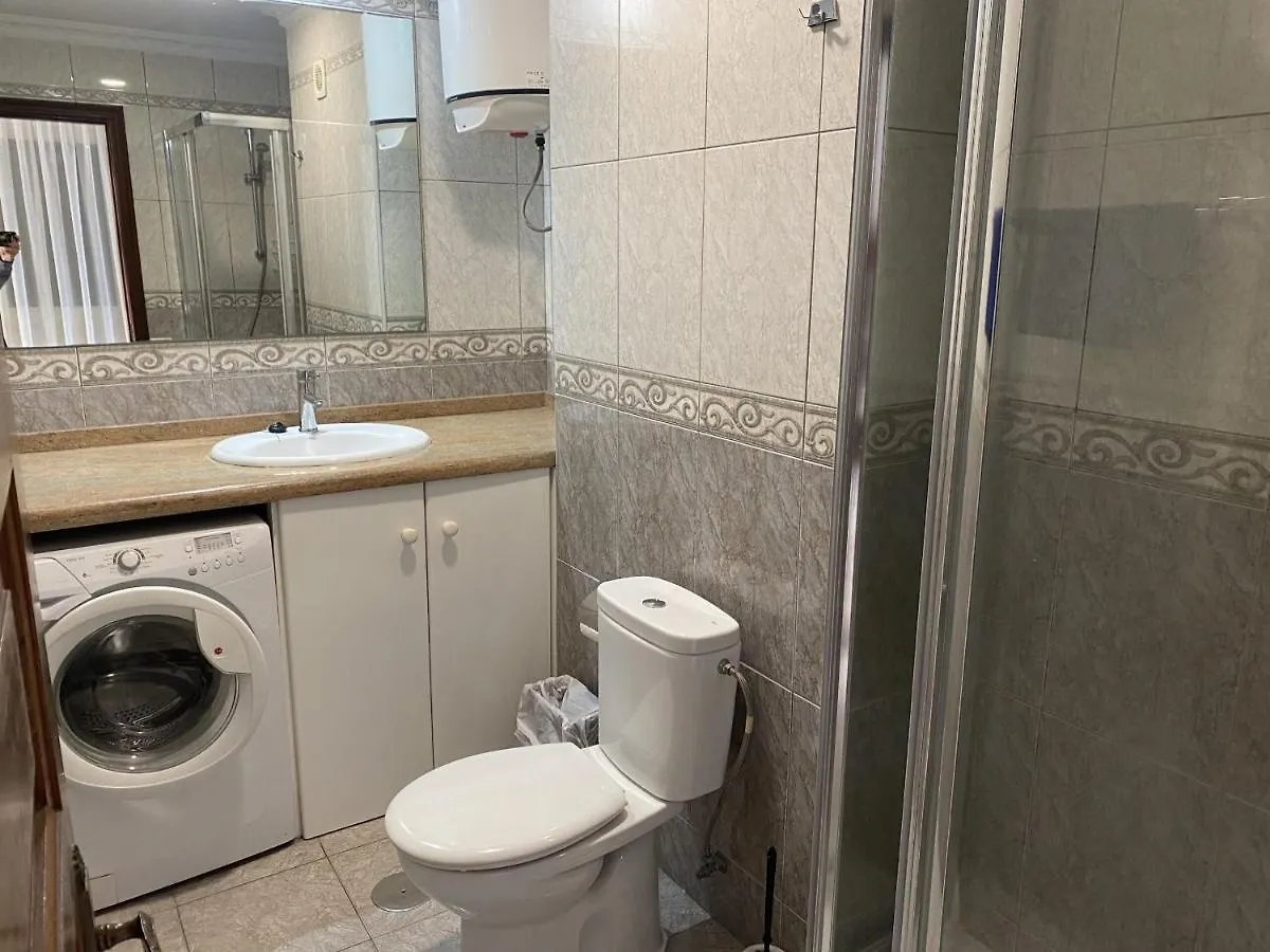 Victoria Court Apartment 13A2 阿罗纳