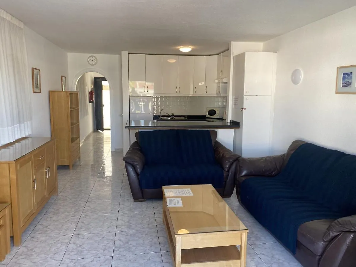 Victoria Court Apartment 13A2 阿罗纳 0*,  西班牙